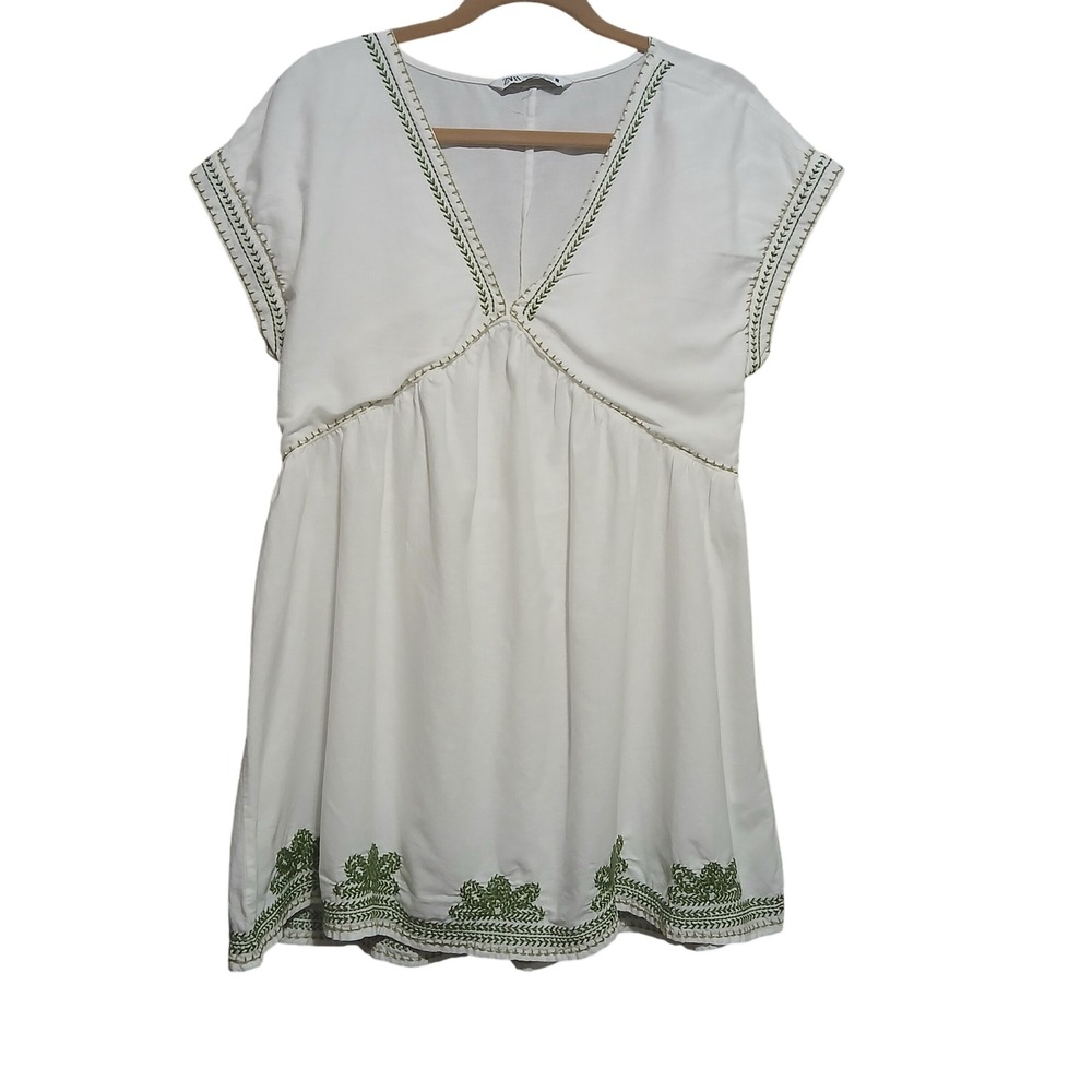Zara White Embroidered Dress Womens Extra Small XS Green Trim Boho Chic - Picture 3 of 8